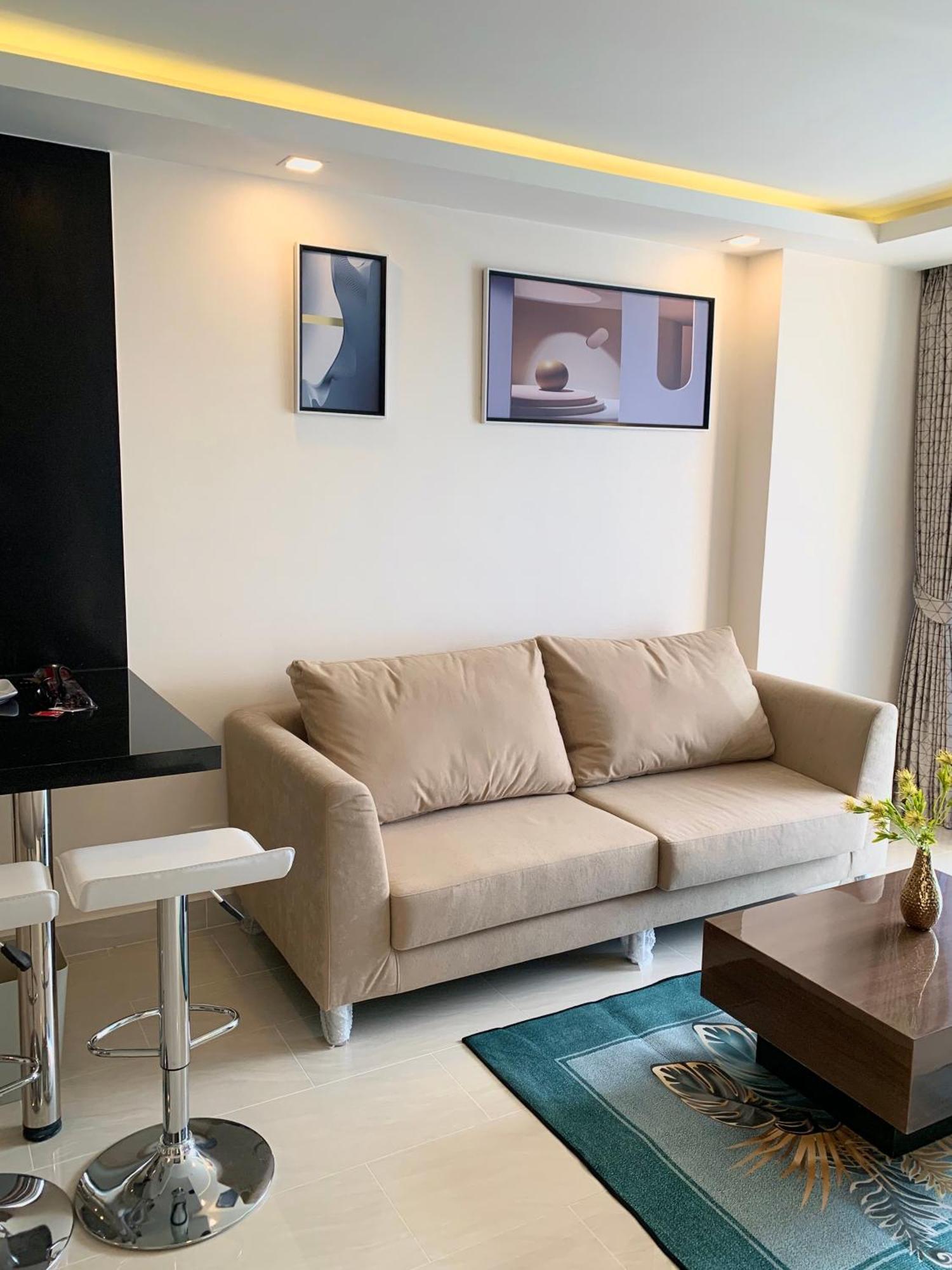 Centara Avenue Residence By Daisy Pattaya 1 Dış mekan fotoğraf