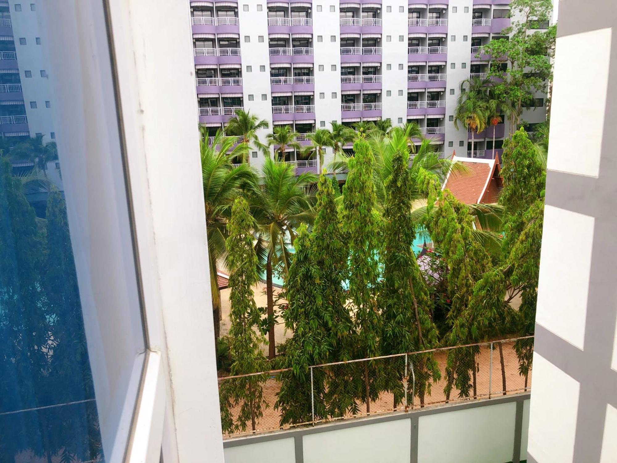 Centara Avenue Residence By Daisy Pattaya 1 Dış mekan fotoğraf